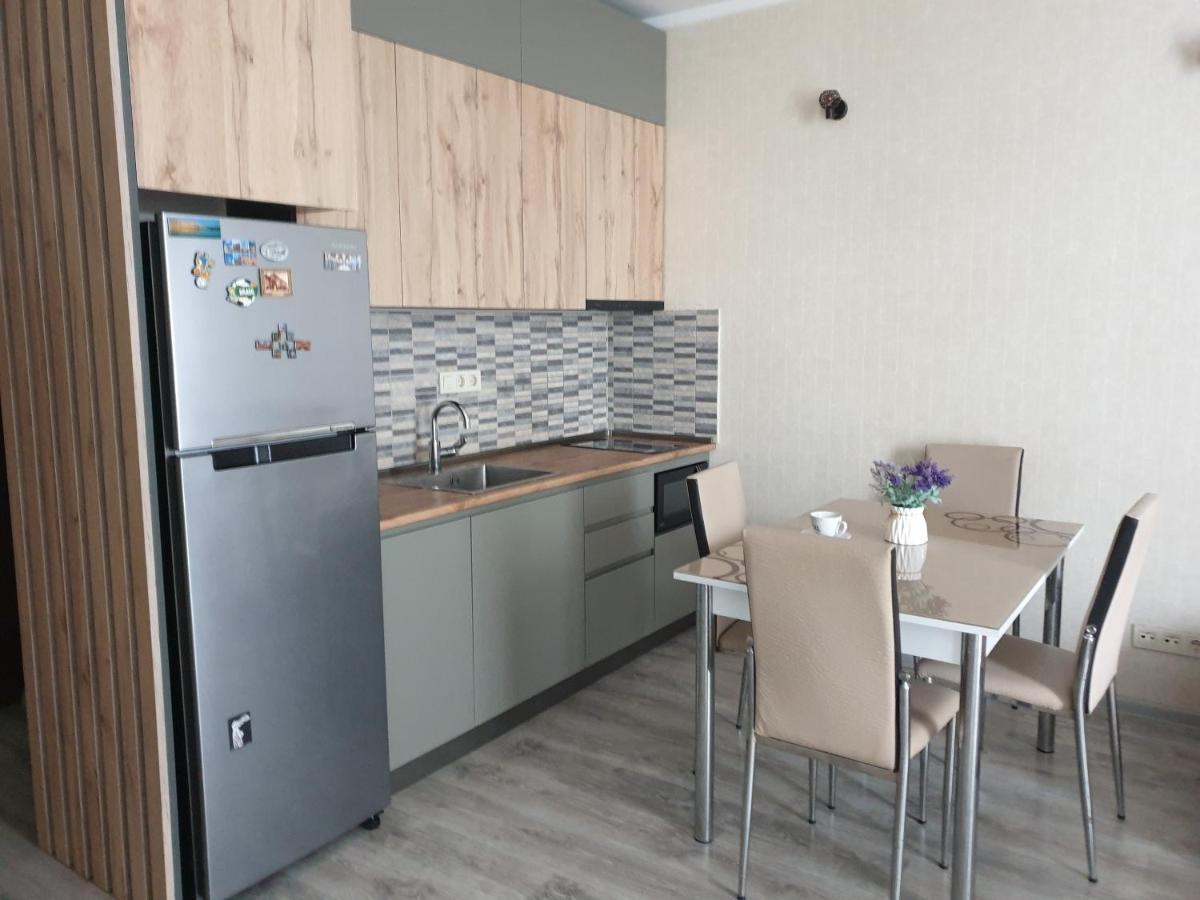Lia'S Apartment In Orbi บาทูมิ ภายนอก รูปภาพ