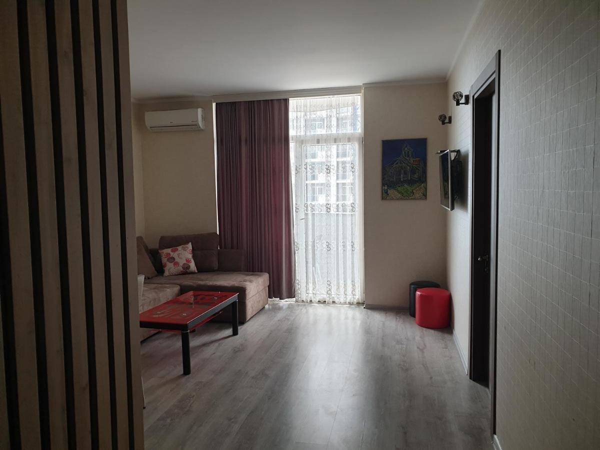 Lia'S Apartment In Orbi บาทูมิ ภายนอก รูปภาพ